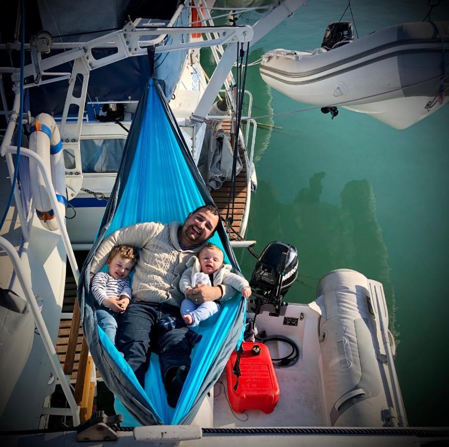 Homeboat-Maison Flottante Cenevre Dış mekan fotoğraf